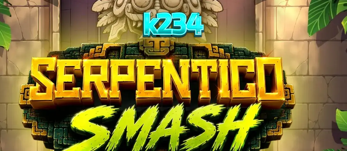 Visual bertema Aztec dari slot Serpentico Smash dengan simbol-simbol batu kuno dan ular mistis.
